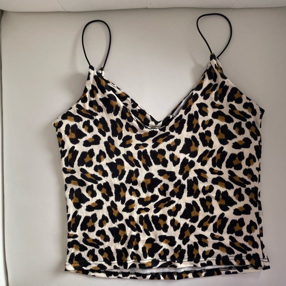 statement cheetah print too, very soft and high quality, beautiful and comfy.